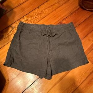 American Eagle Black Stretch Shorts Size 12 | Casual Summer Cotton Blend